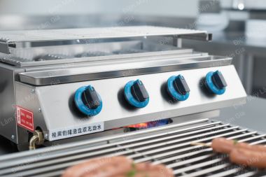 Bếp nướng gas inox 003 Lâm Gia 4 họng ngắn